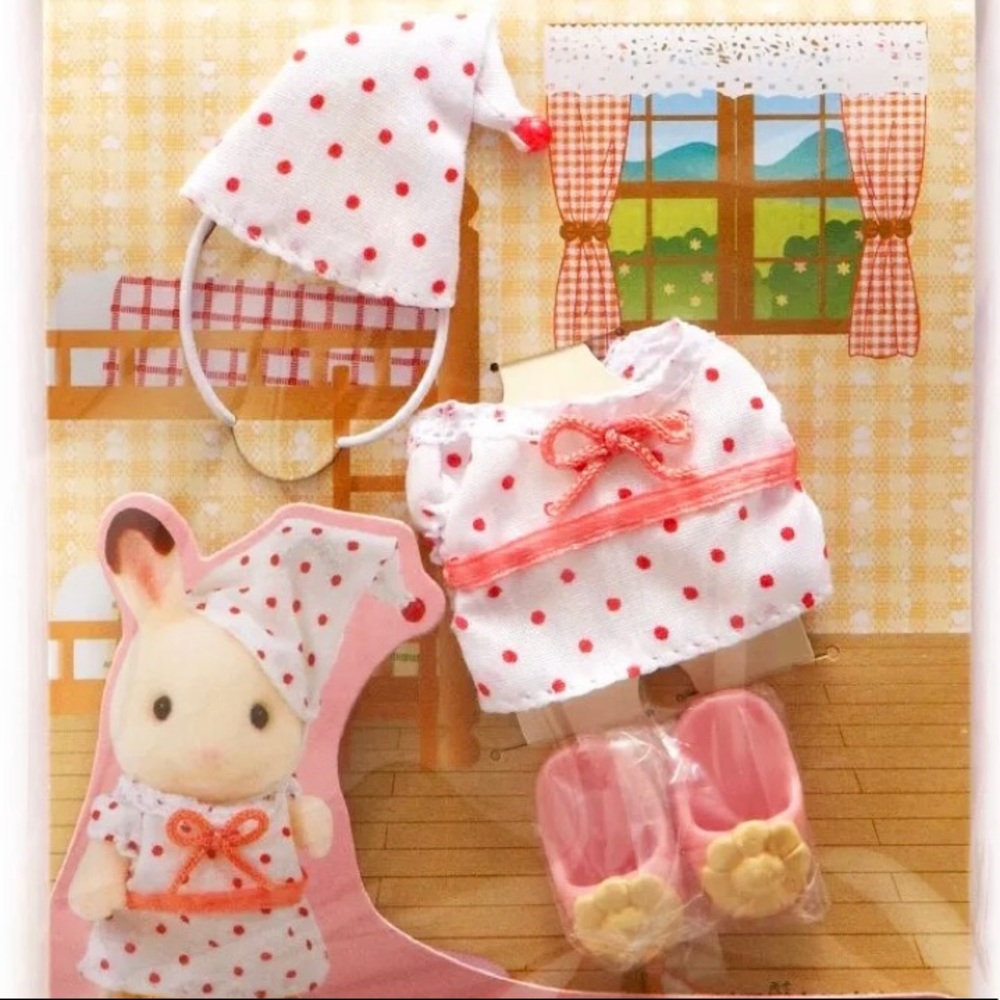 Sylvanian Families Pajama Set